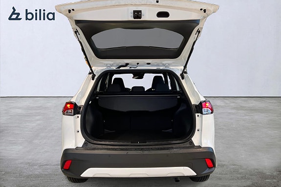 Toyota Corolla Cross 12 of 26