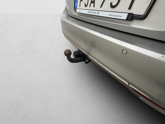 Volkswagen Passat 10 of 30