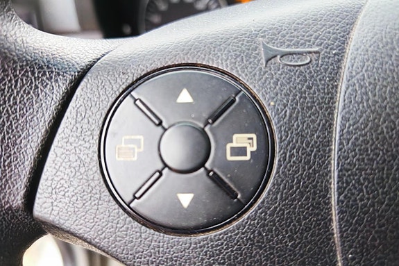 MERCEDES 516 CDI 14 of 27