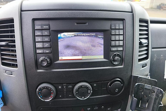 MERCEDES 516 CDI 18 of 27