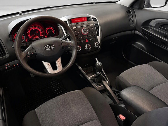 Kia Ceed 10 of 11