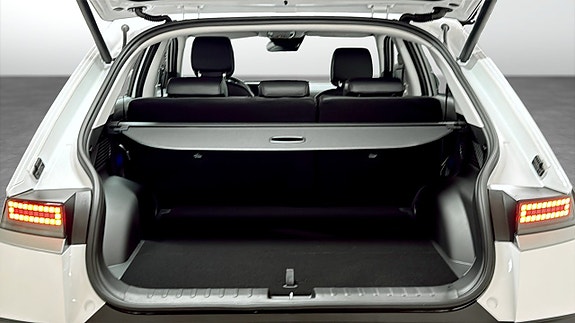 Hyundai Ioniq 5 10 of 12
