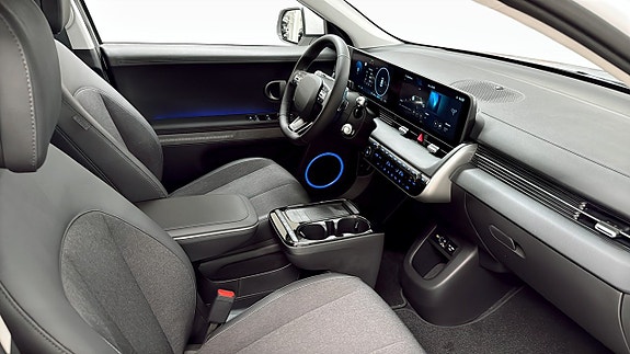 Hyundai Ioniq 5 3 of 12