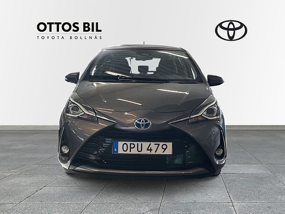 Toyota Yaris 6 of 11