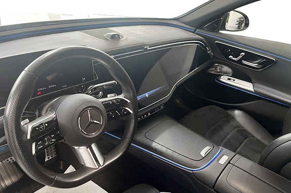 Mercedes-Benz E300 de 7 of 11