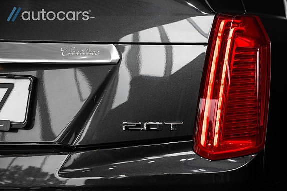 Cadillac CTS 16 of 30