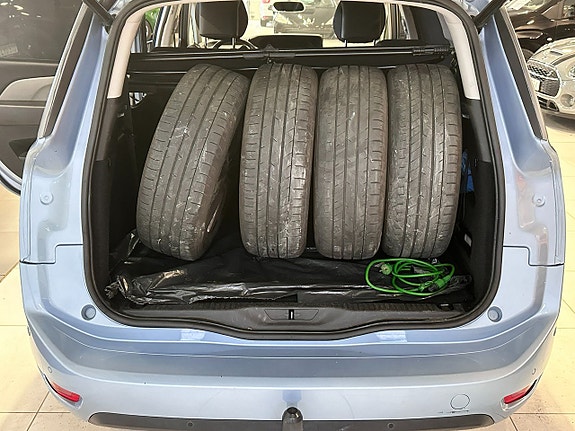 Citroen Grand C4 Picasso 7 of 16