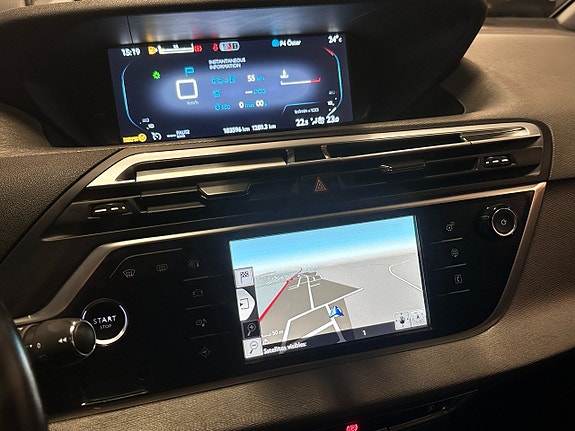 Citroen Grand C4 Picasso 15 of 16