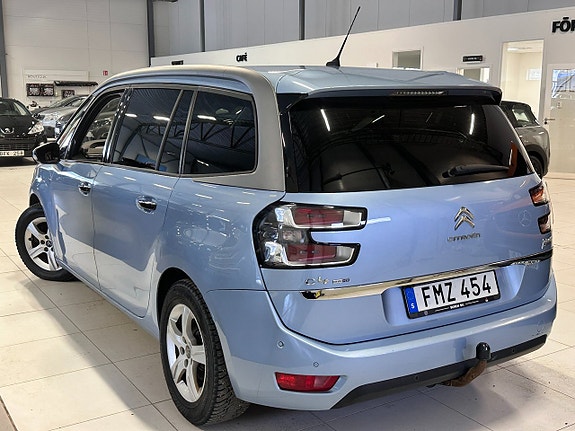 Citroen Grand C4 Picasso 2 of 16