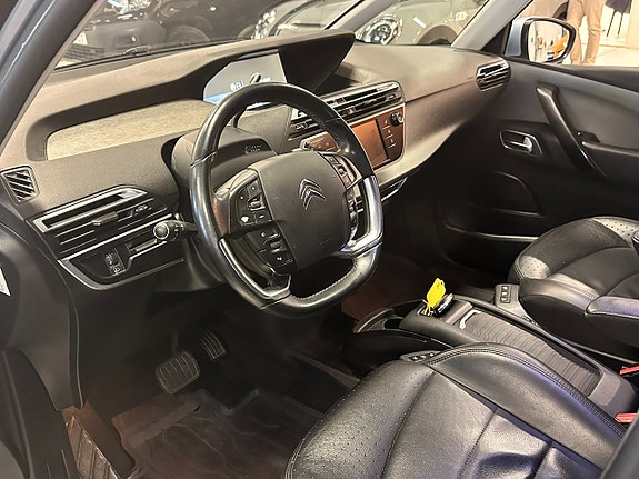 Citroen Grand C4 Picasso 12 of 16