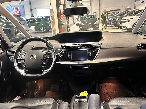 Citroen Grand C4 Picasso 11 of 16