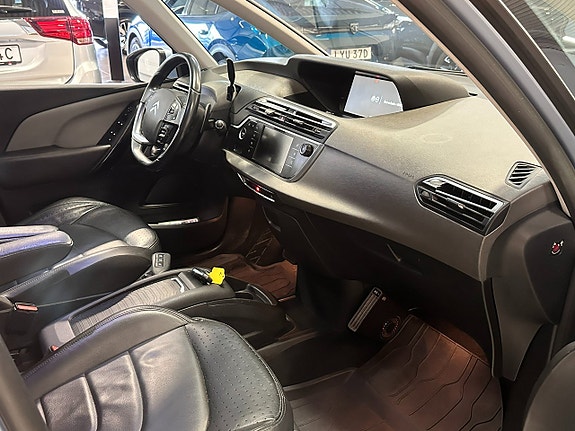 Citroen Grand C4 Picasso 9 of 16