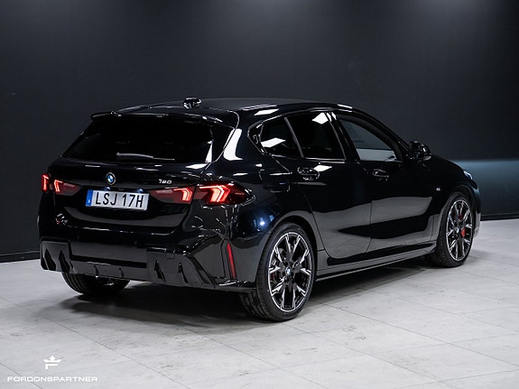 BMW 120 11 of 30