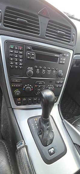 Volvo XC70 6 of 8