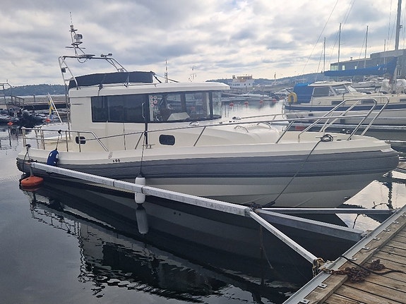 PARAGON 31 Fly -2016 Volvo Penta D6-400/DP-H 10 of 12