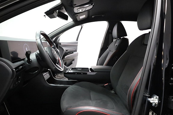 Hyundai Tucson 16 of 28