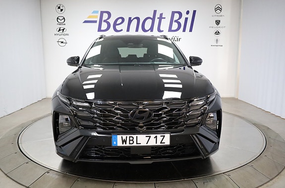 Hyundai Tucson 3 of 28