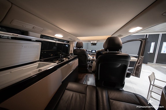 Mercedes-Benz V250 d 30 of 30