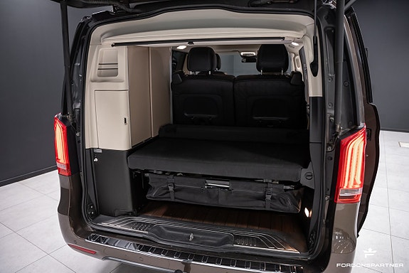 Mercedes-Benz V250 d 15 of 30