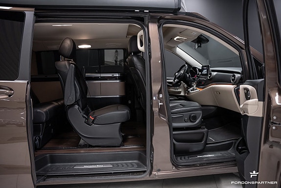 Mercedes-Benz V250 d 12 of 30