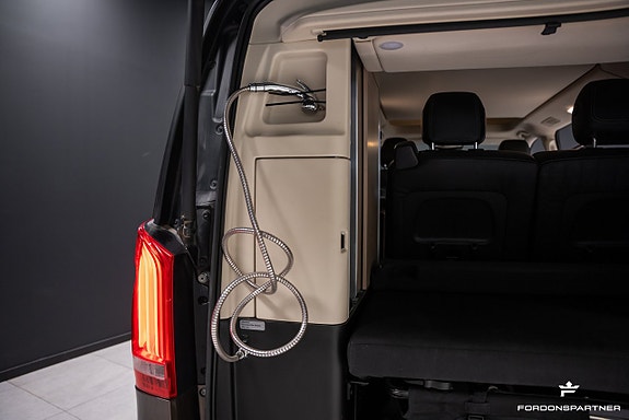 Mercedes-Benz V250 d 17 of 30