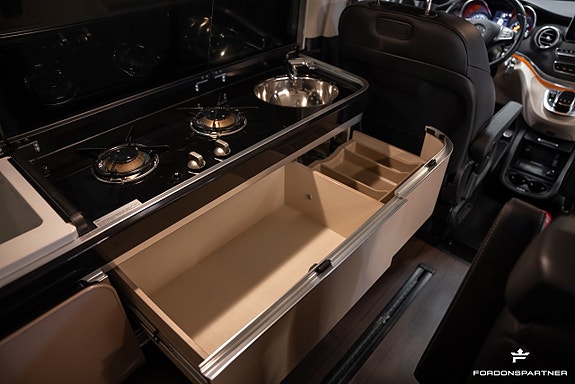 Mercedes-Benz V250 d 21 of 30