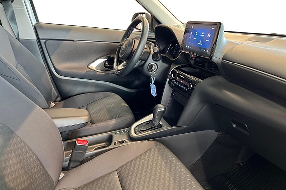 Toyota Yaris Cross 7 of 27