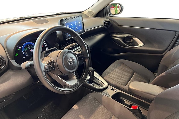 Toyota Yaris Cross 14 of 27