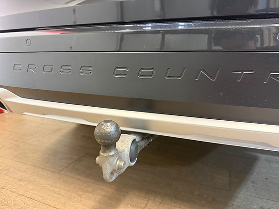 Volvo V90 Cross Country 25 of 28