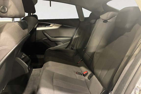 Audi A5 14 of 17