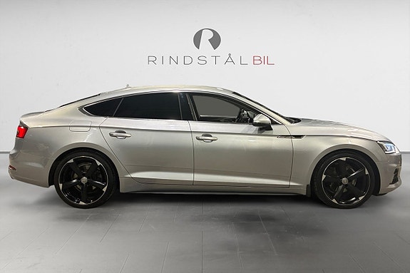 Audi A5 8 of 17