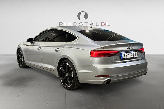 Audi A5 5 of 17