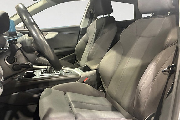 Audi A5 3 of 17