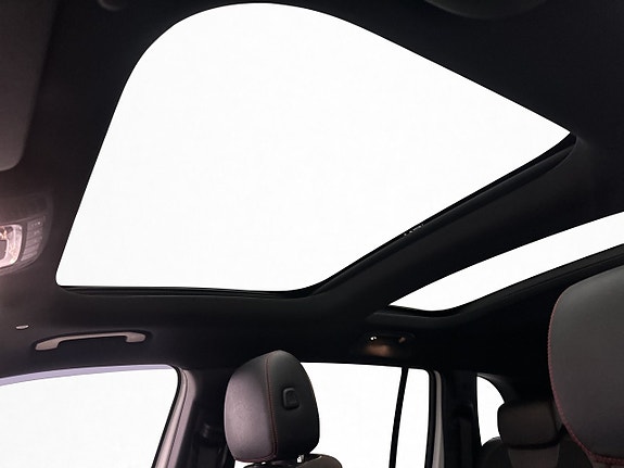 Mercedes-Benz EQB300 20 of 30