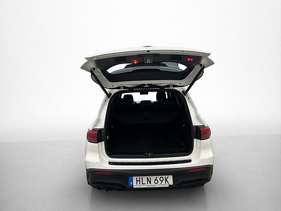 Mercedes-Benz EQB300 19 of 30