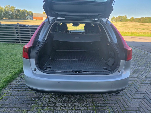 Volvo V90 10 of 10