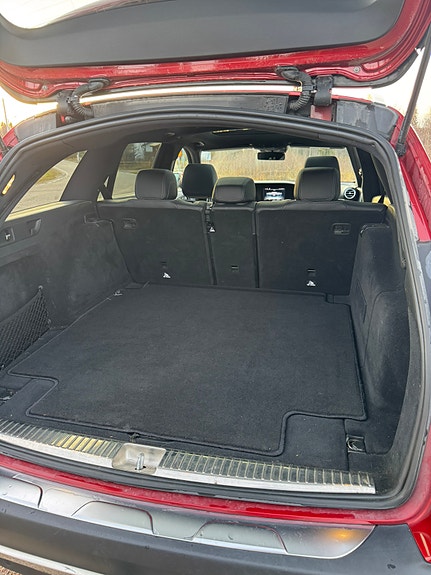 Mercedes-Benz E220 d 11 of 12