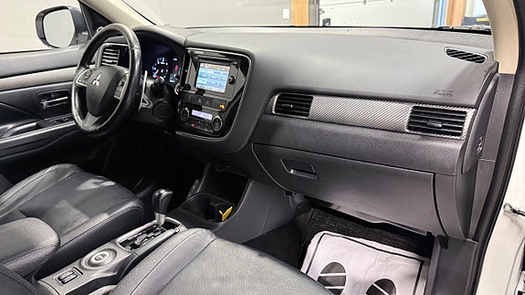 Mitsubishi Outlander 11 of 19