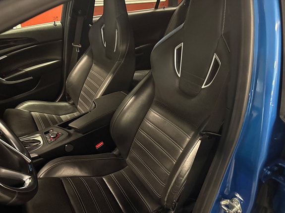 Opel Insignia 6 of 8