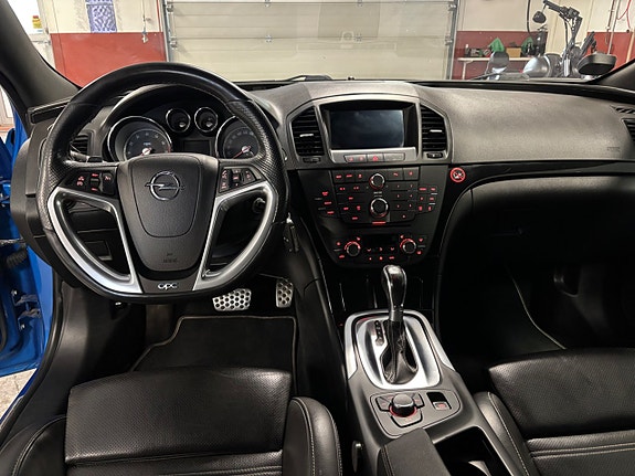 Opel Insignia 8 of 8