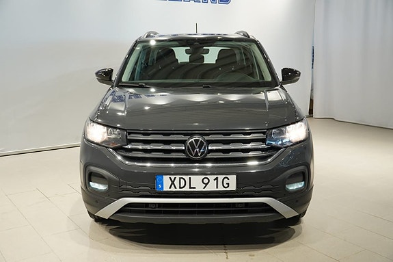 Volkswagen T-Cross 2 of 13
