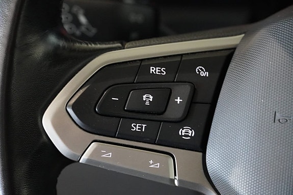 Volkswagen T-Cross 8 of 13