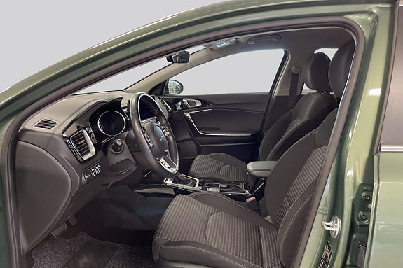 Kia Ceed 10 of 19