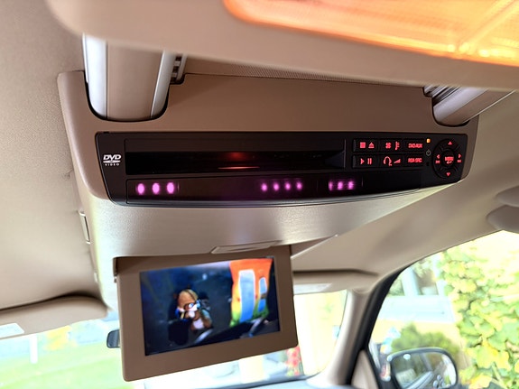 Chevrolet Uplander 16 of 22