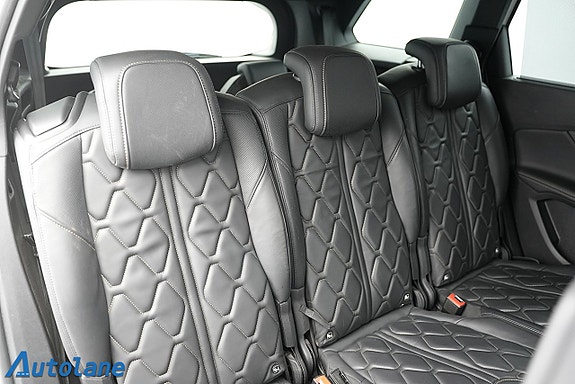 Peugeot 5008 18 of 30