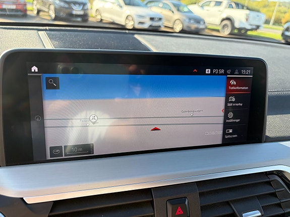 BMW iX3 13 of 23