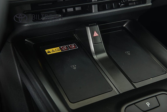 Toyota bZ4X 13 of 19