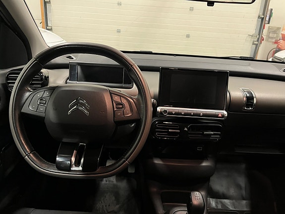 Citroen C4 Cactus 10 of 13