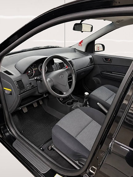 Hyundai Getz 8 of 11