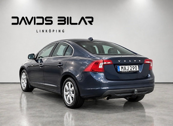Volvo S60 3 of 16